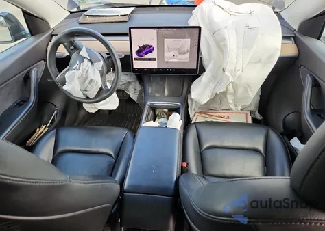 2021 Tesla Model Y из США, поврежденный, VIN 5YJYGDEE5MF145813